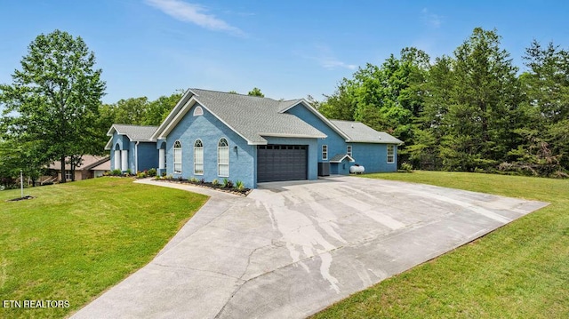 2289 Allenridge Dr, Sevierville, TN 37876 - photo 2