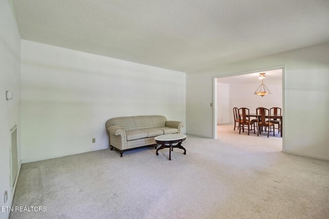 11 Kingsboro Ln, Crossville, TN 38558 - living area with carpet
