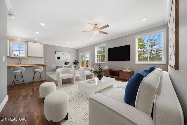 3966 Mountain Vista Rd, Knoxville, TN 37931 - living room featuring crown molding, a ceiling fan, wood finished floors, recessed lighting, and baseboards