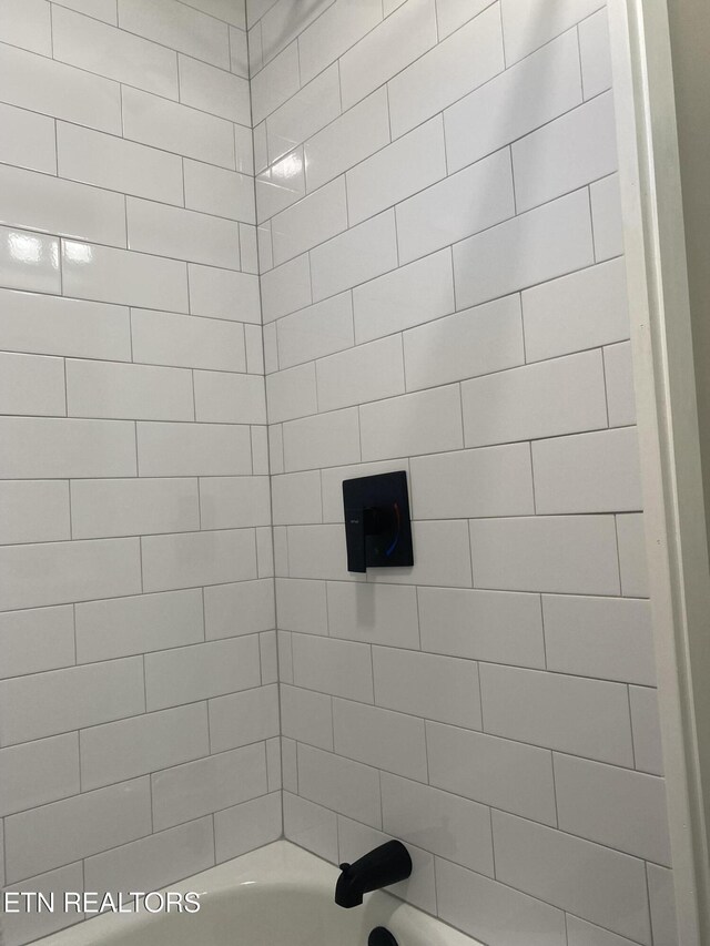 2010 Fine Ave, Knoxville, TN 37917 - full bathroom with bathing tub / shower combination