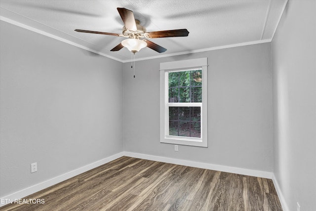 180 County Rd 853, Delano, TN 37325 - empty room with wood finished floors, a ceiling fan, baseboards, and crown molding