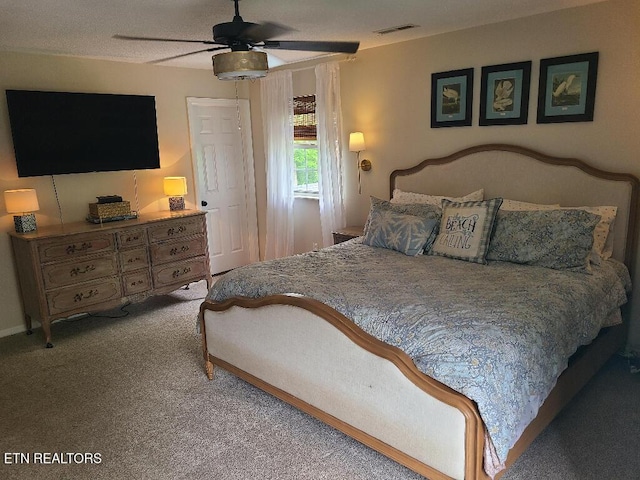131 Chestnut Hill Rd, Oak Ridge, TN 37830 - carpeted bedroom featuring a ceiling fan