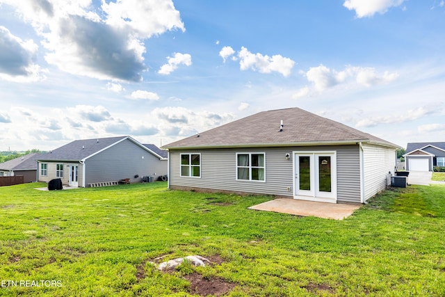 350 Hartfield Ln, Loudon, TN 37774 - rear view of property with a patio area and a yard