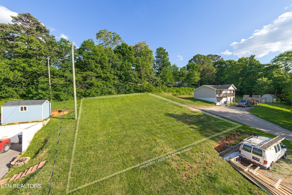 1421 Rhode Island Ln, Knoxville, TN 37912