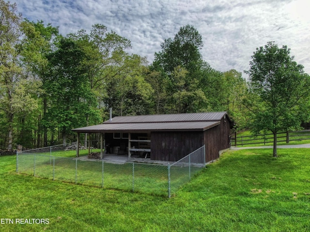 112 Auda Story, Jamestown, TN 38556 - stable with a wooded view