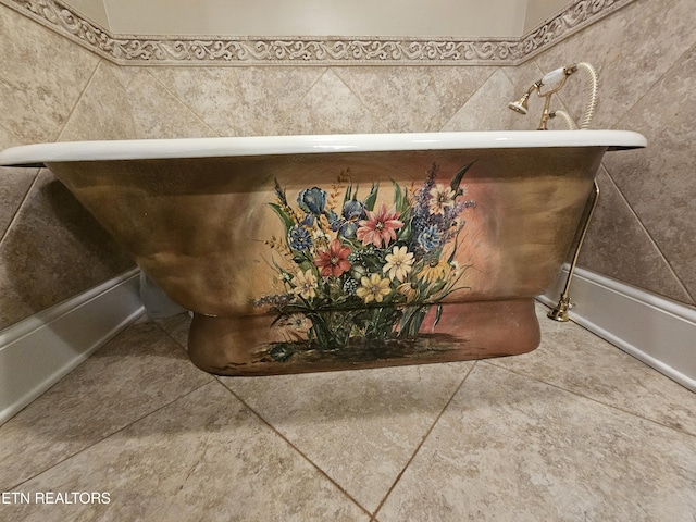6005 Powell Valley Rd, Big Stone Gap, VA 24219 - detailed view of tile walls and a freestanding tub