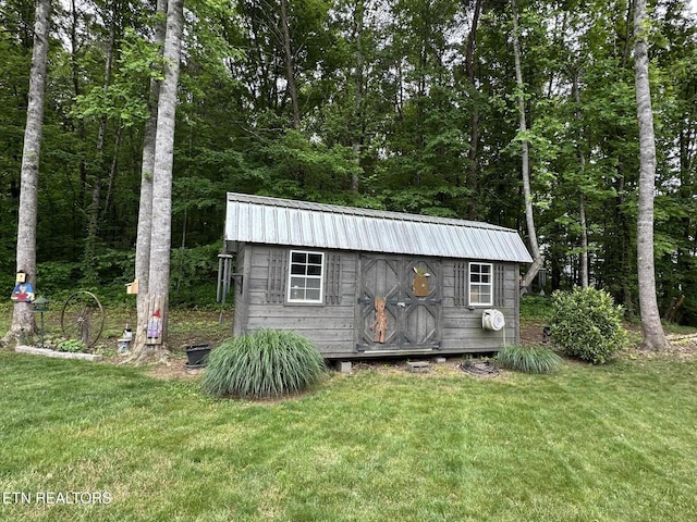 1923 Big Chiefs Skyview Dr, Sevierville, TN 37876 - view of shed with a view of trees