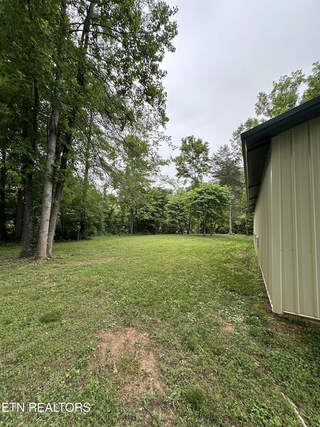 1923 Big Chiefs Skyview Dr, Sevierville, TN 37876 - view of grassy yard