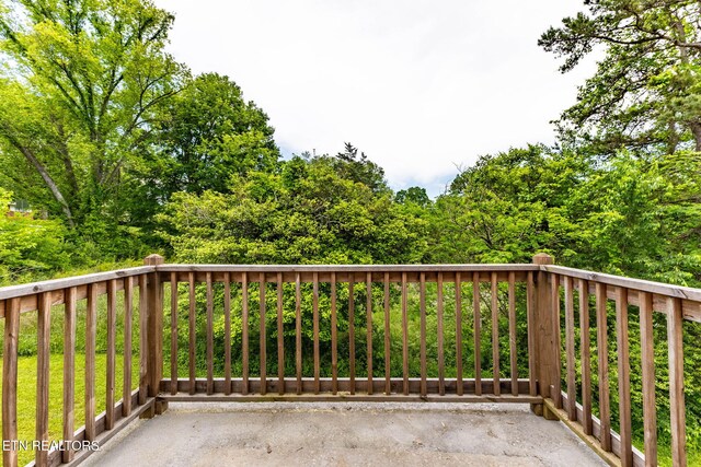 1712 Driftwood Dr, Powell, TN 37849 - photo 31