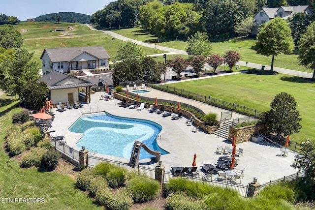 2146 Chestnut Ln, Loudon, TN 37774
