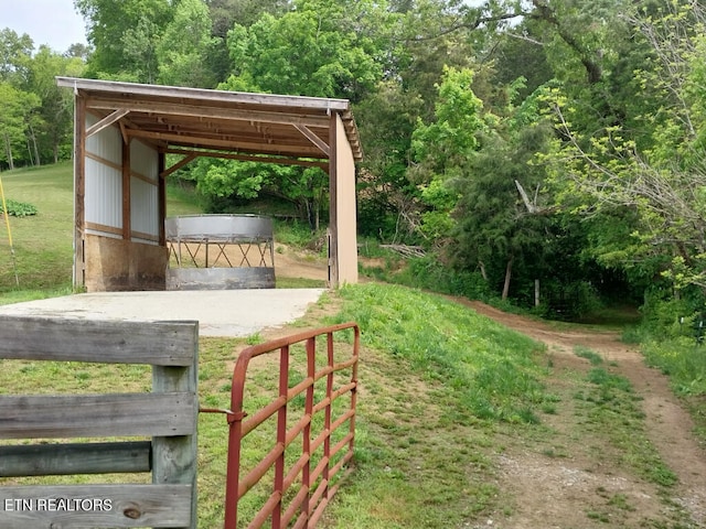 3381 Upper Caney Valley Rd, Tazewell, TN 37879 - view of yard featuring a jacuzzi