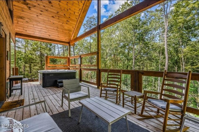 1215 Honeysuckle Ln, Sevierville, TN 37876