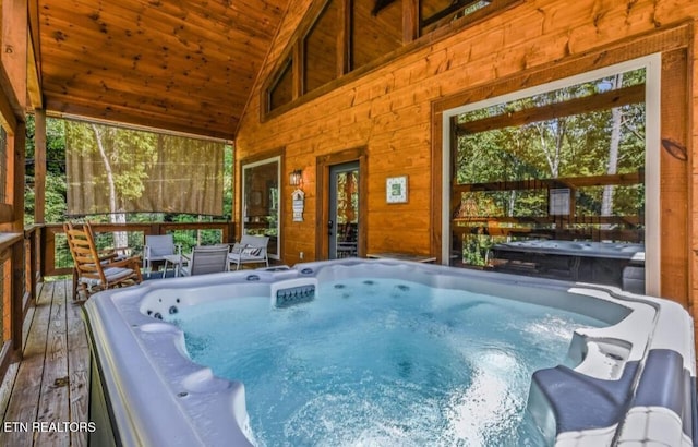 1215 Honeysuckle Ln, Sevierville, TN 37876