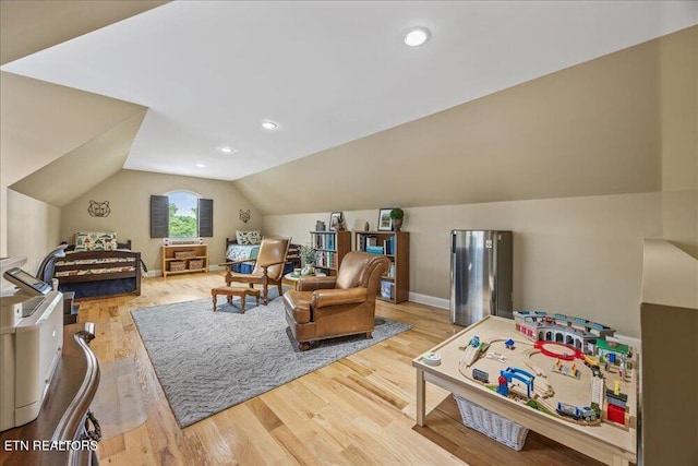 200 Bluffton Rd, Friendsville, TN 37737 - living room with vaulted ceiling, light wood-type flooring, baseboards, and recessed lighting