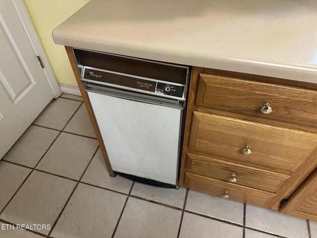 180 Cedar Ln, Jacksboro, TN 37757 - kitchen view