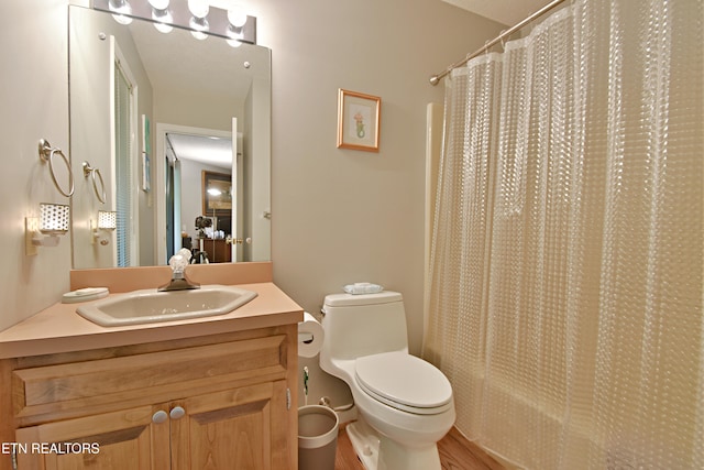 12212 Oakmont Cir, Knoxville, TN 37934 - bathroom featuring toilet, vanity, and a shower with curtain