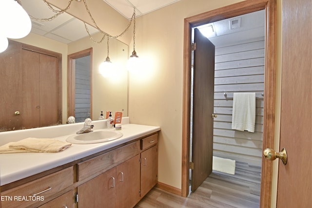 12212 Oakmont Cir, Knoxville, TN 37934 - bathroom featuring wood finished floors, vanity, and baseboards