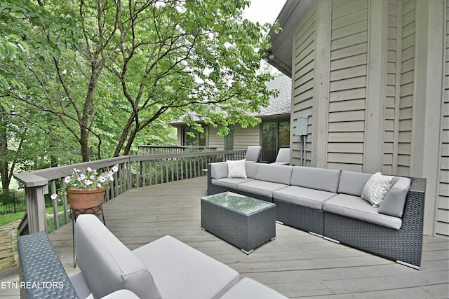 12212 Oakmont Cir, Knoxville, TN 37934 - wooden deck with an outdoor hangout area