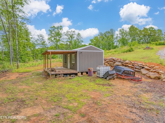 384 Lancer Rd, Harriman, TN 37748 - view of outdoor structure featuring an outbuilding