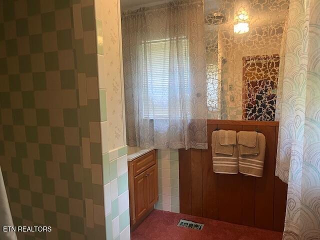 1634 Snodderly Dr, Lenoir City, TN 37771 - view of bathroom