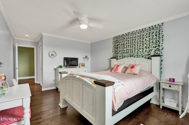 1023 NE Old Charleston Rd, Cleveland, TN 37312 - bedroom featuring crown molding, dark wood-type flooring, a textured ceiling, baseboards, and recessed lighting