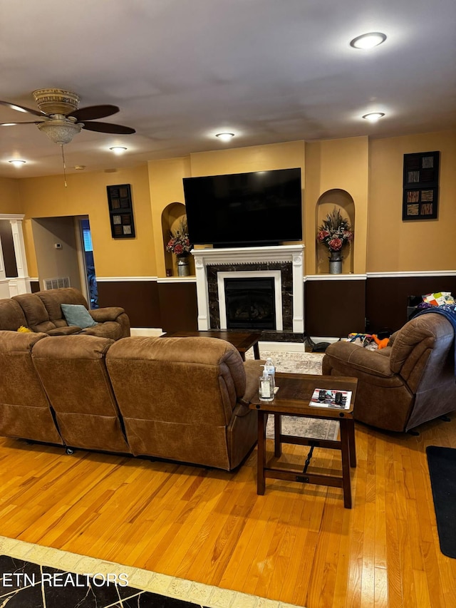 900 Twin Fawn Trl, Middlesboro, KY 40965 - living area with ceiling fan, light wood-type flooring, a tile fireplace, and recessed lighting