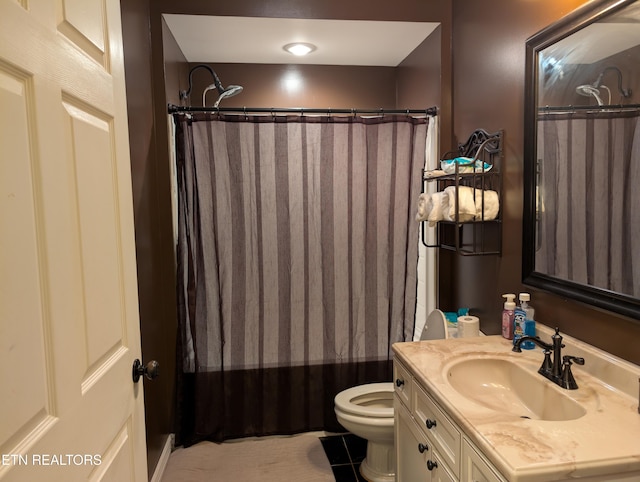 900 Twin Fawn Trl, Middlesboro, KY 40965 - bathroom featuring toilet, vanity, and tile patterned floors