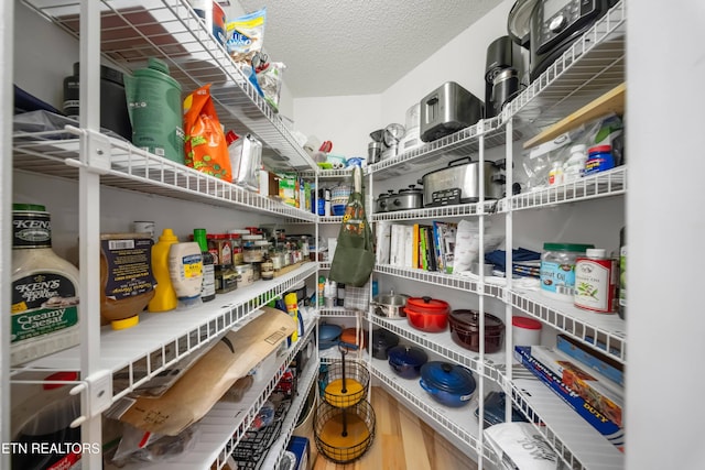 118 Motthaven Dr, Crossville, TN 38558 - view of pantry