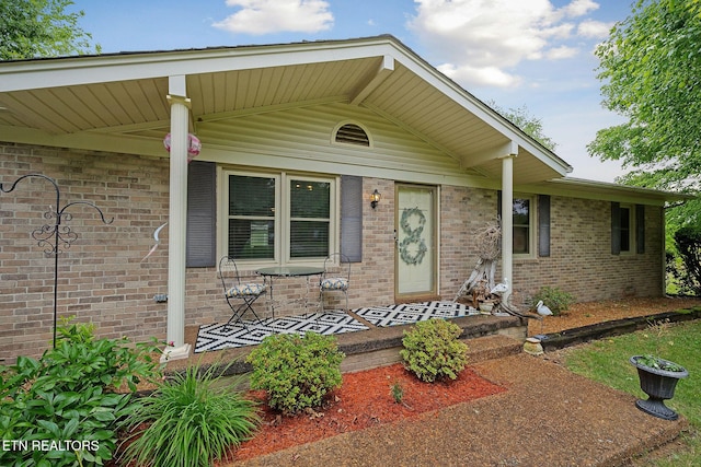 8565 Old Kentucky Rd, Sparta, TN 38583 - photo 3