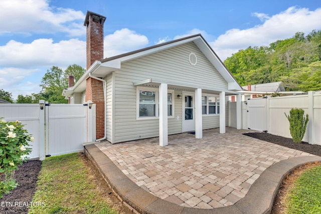 214 Alabama Ave, Erwin, TN 37650 - photo 2