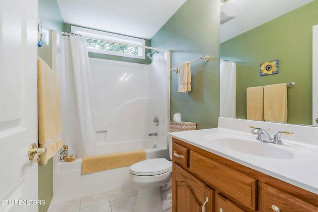 157 Garfield Ct, Crossville, TN 38558 - bathroom featuring tile patterned flooring, shower / bath combination with curtain, toilet, and vanity