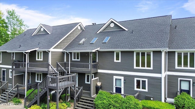 700 Shanghai Landing Ln Unit 11, Lafollette, TN 37766 - view of property featuring stairway