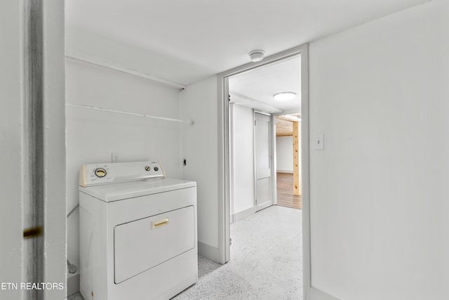 4525 Fawnie Ln, Knoxville, TN 37918 - laundry room with washer / clothes dryer and baseboards