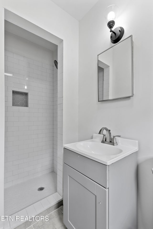 4525 Fawnie Ln, Knoxville, TN 37918 - full bathroom with a stall shower and vanity