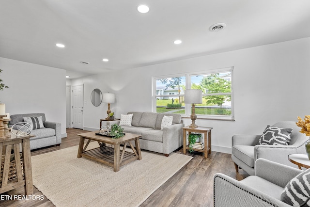 4525 Fawnie Ln, Knoxville, TN 37918 - living room with recessed lighting, wood finished floors, and baseboards