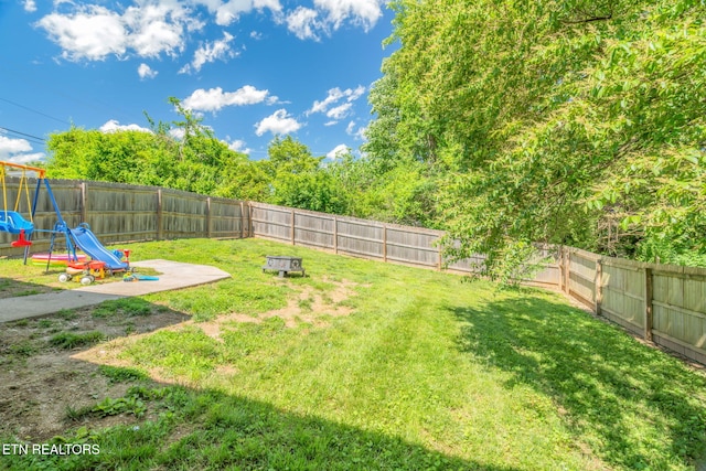 101 Temple Rd, Oak Ridge, TN 37830 - view of yard featuring a playground