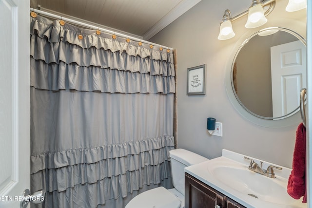 101 Temple Rd, Oak Ridge, TN 37830 - full bathroom featuring vanity, toilet, a shower with curtain, and ornamental molding