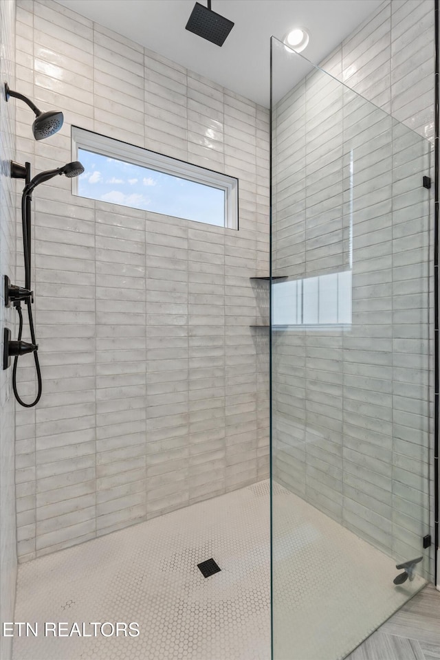 209 Fence Post Ln, Knoxville, TN 37934 - bathroom with a tile shower and recessed lighting