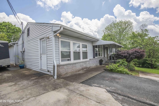 5616 NW Davida Rd, Knoxville, TN 37912 - photo 3