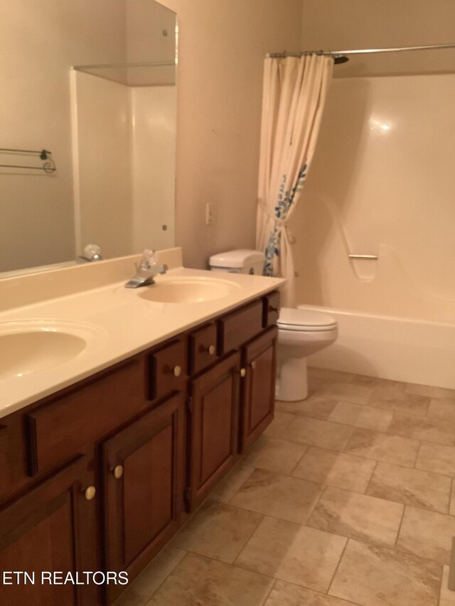 1402 Coachman Ln, Knoxville, TN 37919 - photo 27
