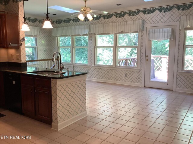 1402 Coachman Ln, Knoxville, TN 37919 - photo 14