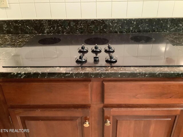 1402 Coachman Ln, Knoxville, TN 37919 - photo 17