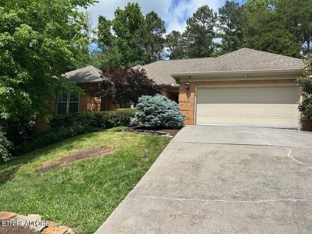 1402 Coachman Ln, Knoxville, TN 37919 - photo 1