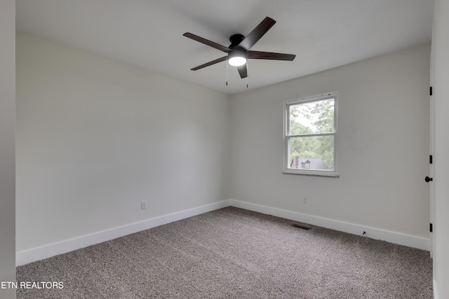 7513 Inverrary Cir, Knoxville, TN 37918 - unfurnished room with baseboards, carpet, and ceiling fan