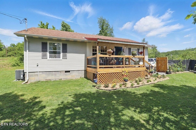 164 Walker Ln, Middlesboro, KY 40965 - rear view of property with a wooden deck, cooling unit, and crawl space