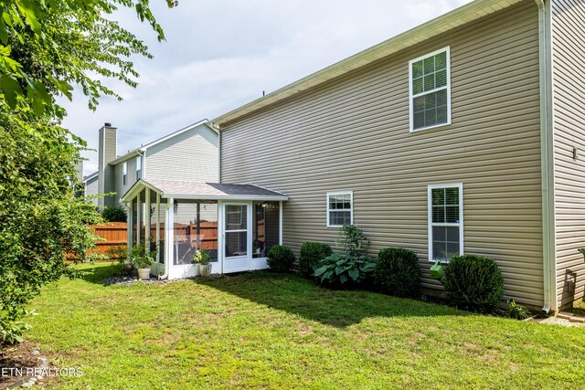 332 Caboose Ln, Maryville, TN 37804 - back of property featuring a sunroom