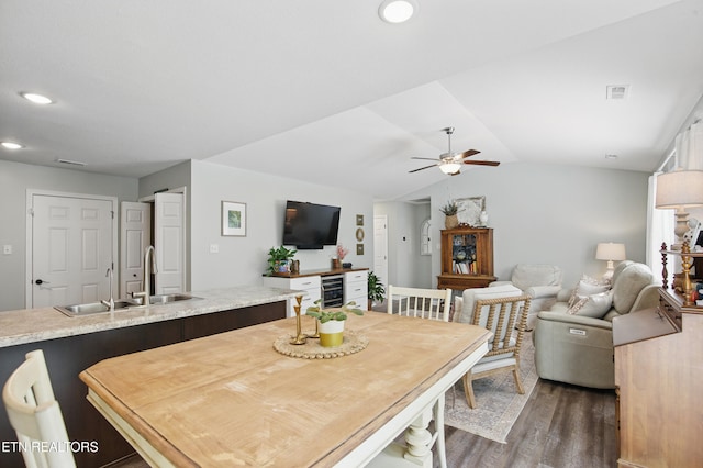 406 Contentment Ln, Knoxville, TN 37920 - dining space featuring dark wood-style floors, wine cooler, a ceiling fan, vaulted ceiling, and recessed lighting