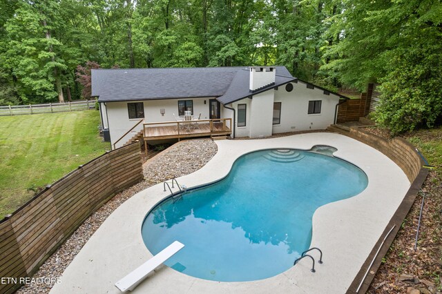 520 S David Ln, Knoxville, TN 37922 - view of pool featuring a deck and a diving board