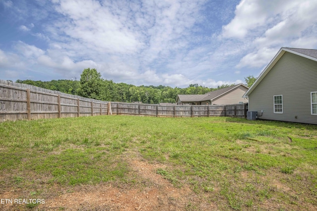 155 Signet Ln, Maynardville, TN 37807 - view of yard featuring cooling unit and fence