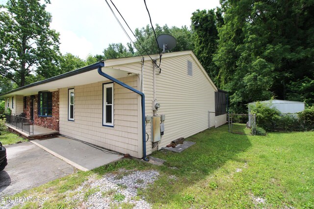 4708 Springbrook Rd, Knoxville, TN 37921 - view of home's exterior with a porch